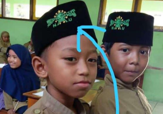 Detail Gambar Orang Pakai Peci Nomer 51