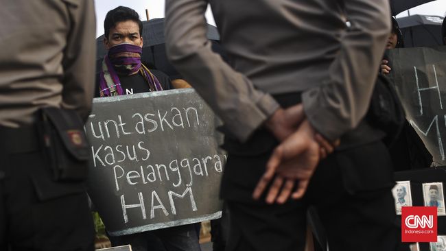 Gambar Orang Pelanggaran Ham - KibrisPDR