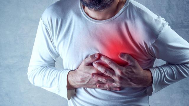 Gambar Orang Sakit Jantung - KibrisPDR