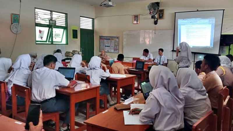 Detail Gambar Orang Sedang Bermusyawarah Nomer 40