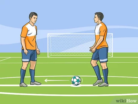 Detail Gambar Orang Sedangmain Bola Nomer 15