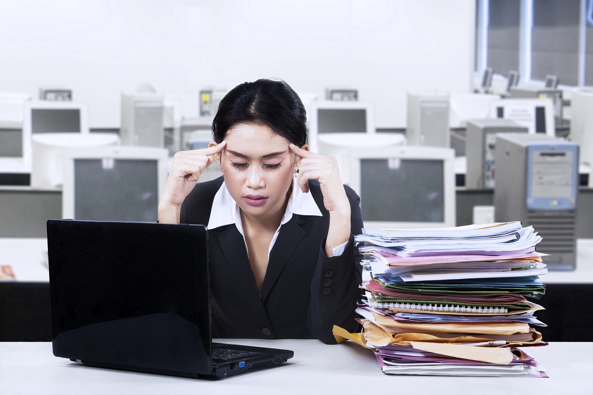 Gambar Orang Stress Kerja - KibrisPDR