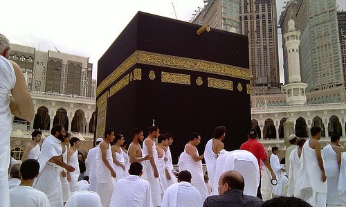 Detail Gambar Orang Tawaf Nomer 11