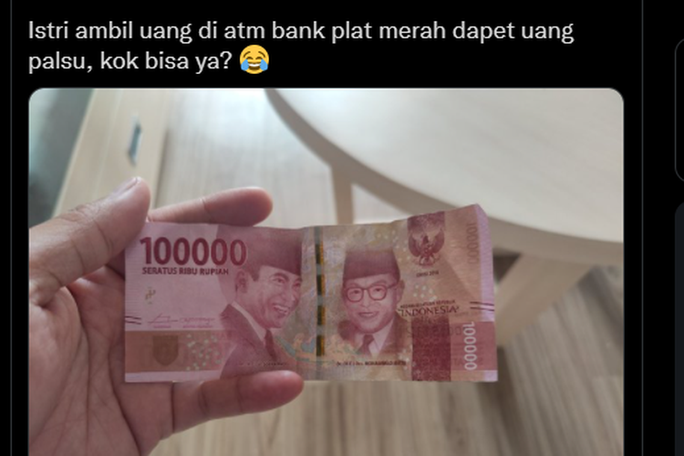 Detail Gambar Orang Yang Menerima Uang Png Nomer 22