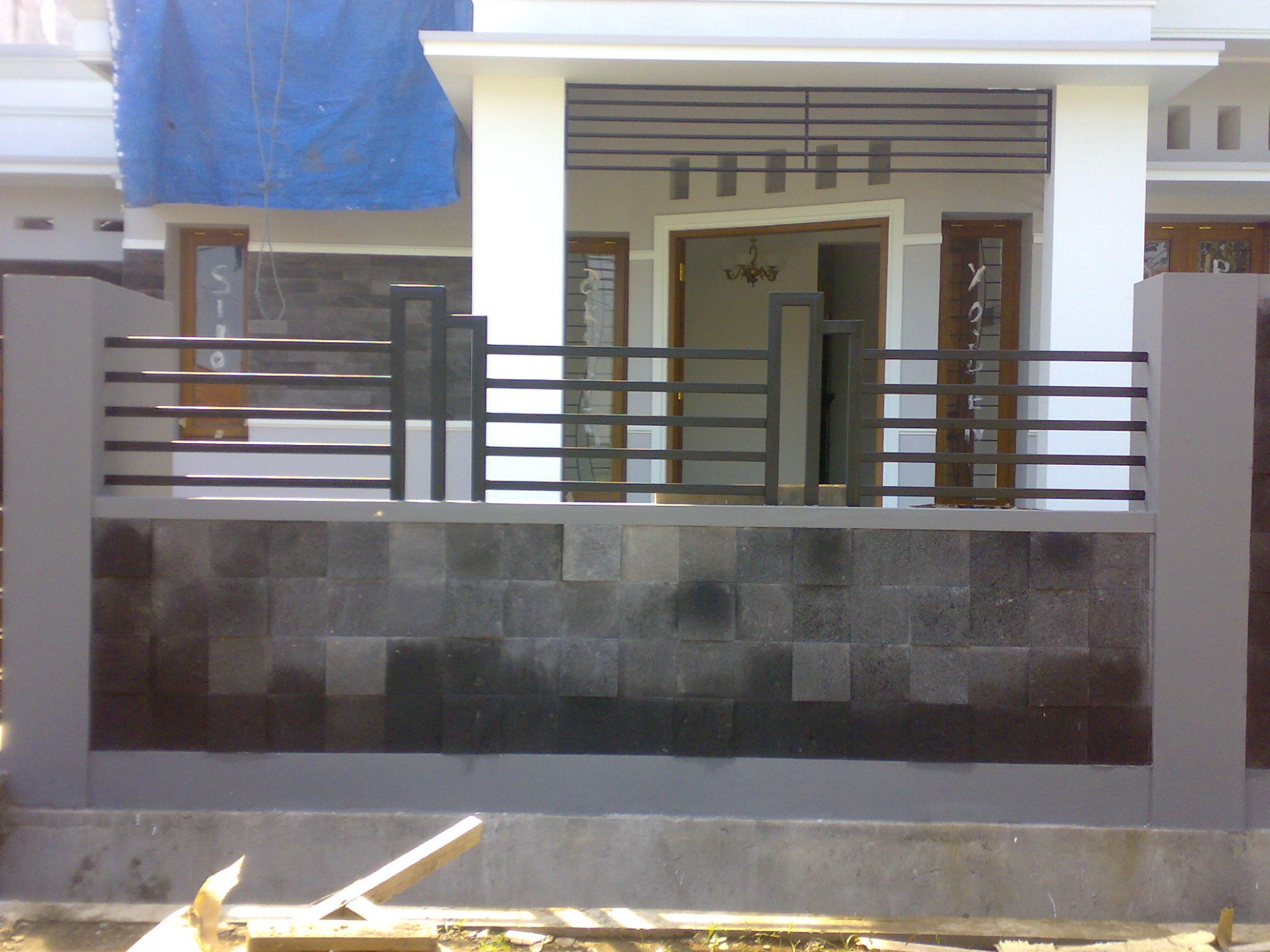 Detail Gambar Pagar Rumah Minimalis Type 36 Nomer 34