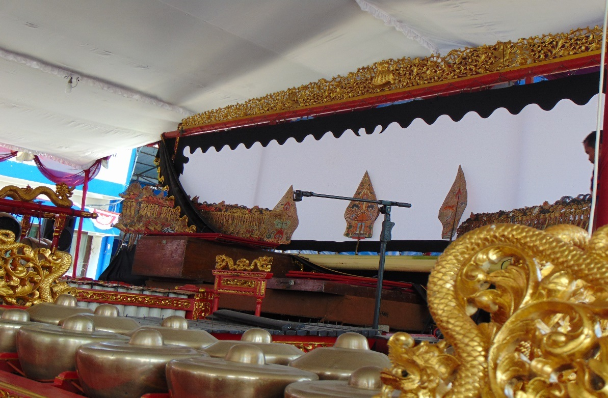 Detail Gambar Pagelaran Wayang Kulit Nomer 28