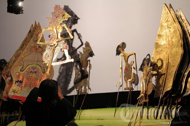 Detail Gambar Pagelaran Wayang Kulit Nomer 34