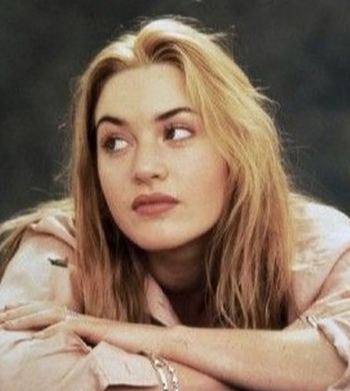 Detail Gambar Paha Kate Winslet Nomer 55