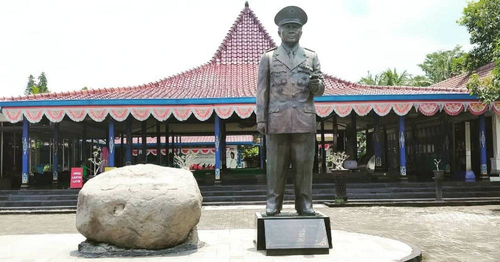 Detail Gambar Pahlawan Dari Daerah Yogyakarta Nomer 49