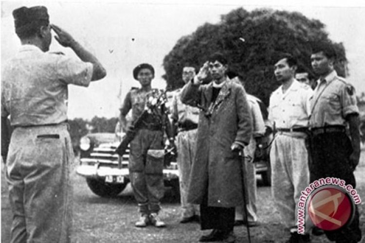 Detail Gambar Pahlawan Jenderal Soedirman Dan Ir Soekarno Nomer 10