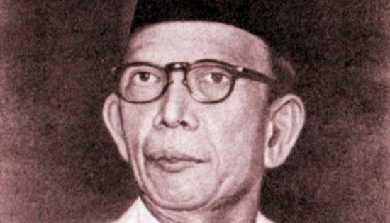 Detail Gambar Pahlawan Nasional Dan Uraiannya Nomer 7