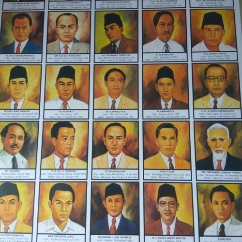 Detail Gambar Pahlawan Negara Indonesia Nomer 4