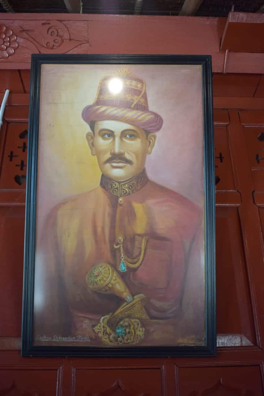 Detail Gambar Pahlawan Sultan Iskandar Muda Nomer 35