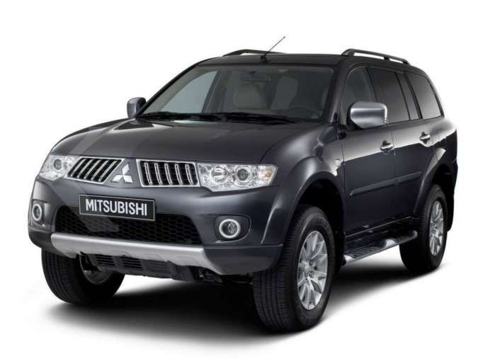 Detail Gambar Pajero Exceed Nomer 32