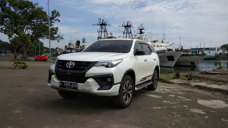 Detail Gambar Pajero Sport 2017 Gambar Fortuner Trd Sportivo Nomer 37