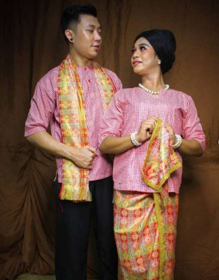 Detail Gambar Pakaian Adat Baju Cele Nomer 17