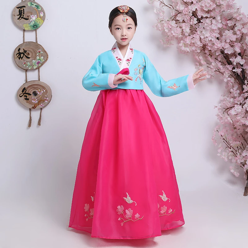 Detail Gambar Pakaian Pernikahan Tradisional Korea Selatan Nomer 44
