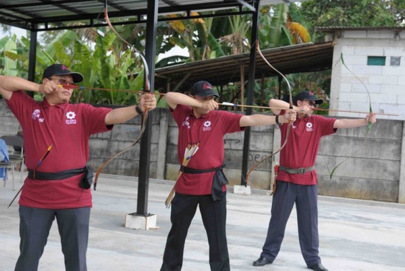 Detail Gambar Panahan Tradisional Nomer 18