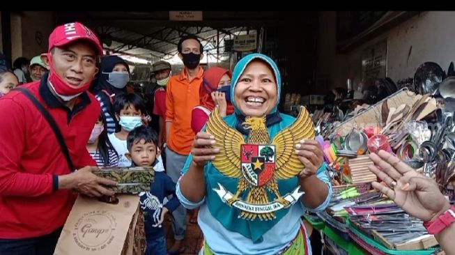 Detail Gambar Pancasila Ke 4 Nomer 23