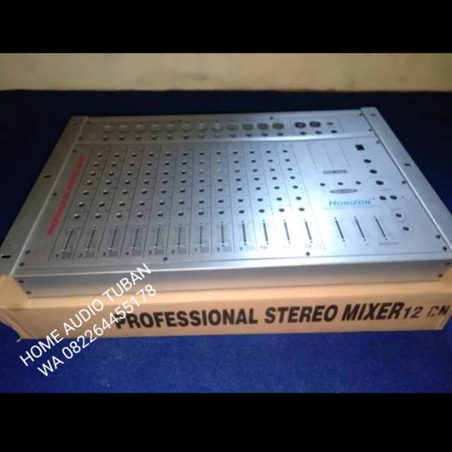 Detail Gambar Panel Mixer Audio Nomer 29