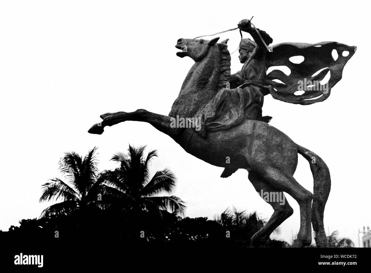 Detail Gambar Pangeran Diponegoro Naik Kuda Nomer 41