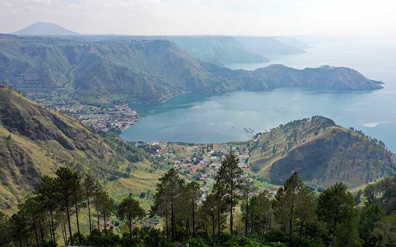 Detail Gambar Panorama Danau Toba Nomer 9