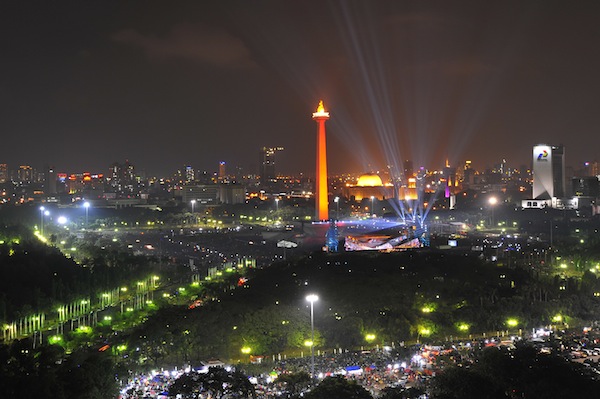 Detail Gambar Panorama Tugu Monas Nomer 25