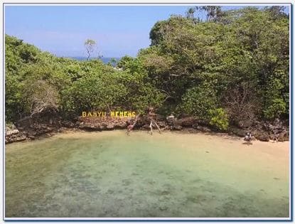 Detail Gambar Pantai Banyu Meneng Malang Nomer 35