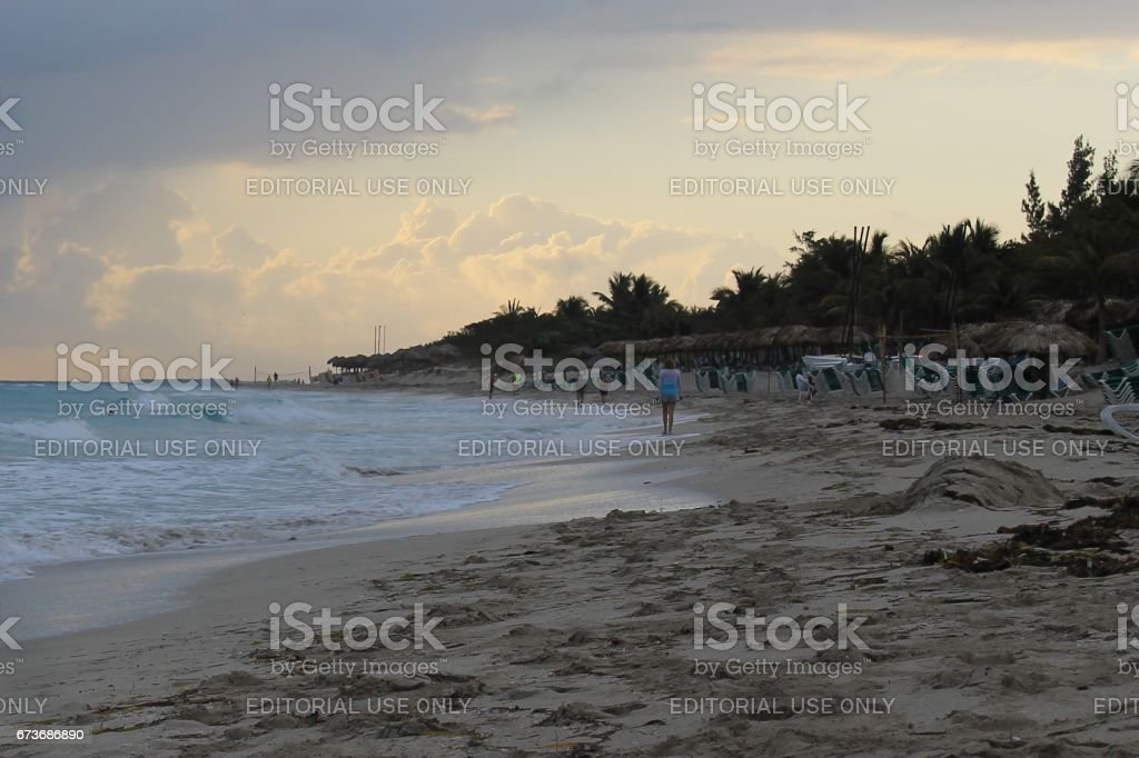 Detail Gambar Pantai Bergerak Nomer 56