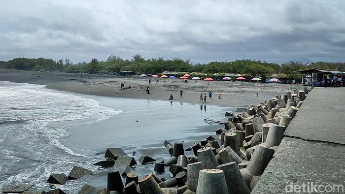 Detail Gambar Pantai Glagah Nomer 2