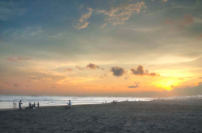 Detail Gambar Pantai Kuta Bali Gambar Pantai Parangtritis Nomer 11