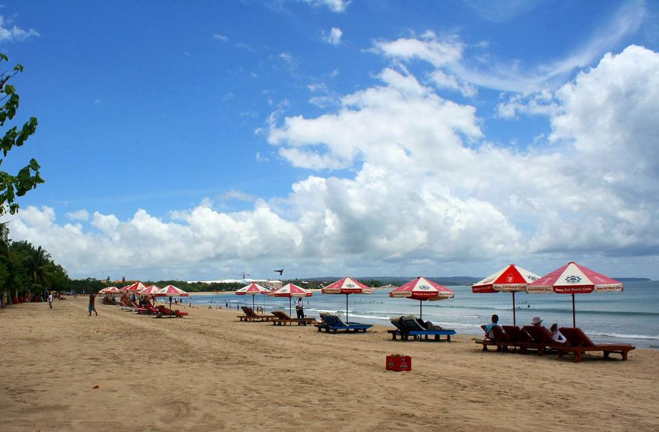 Detail Gambar Pantai Kuta Di Bali Nomer 39