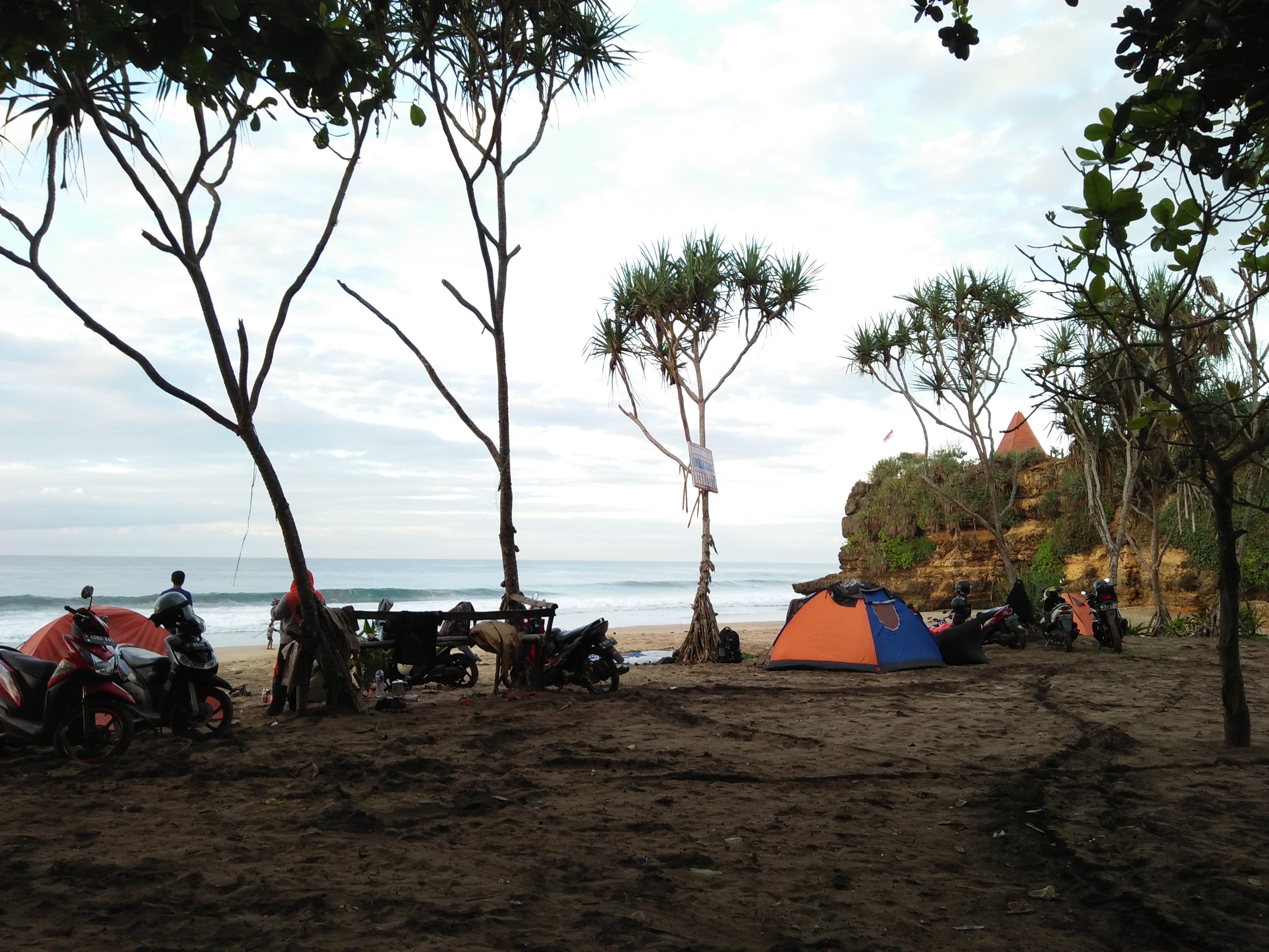 Detail Gambar Pantai Ngantep Nomer 6