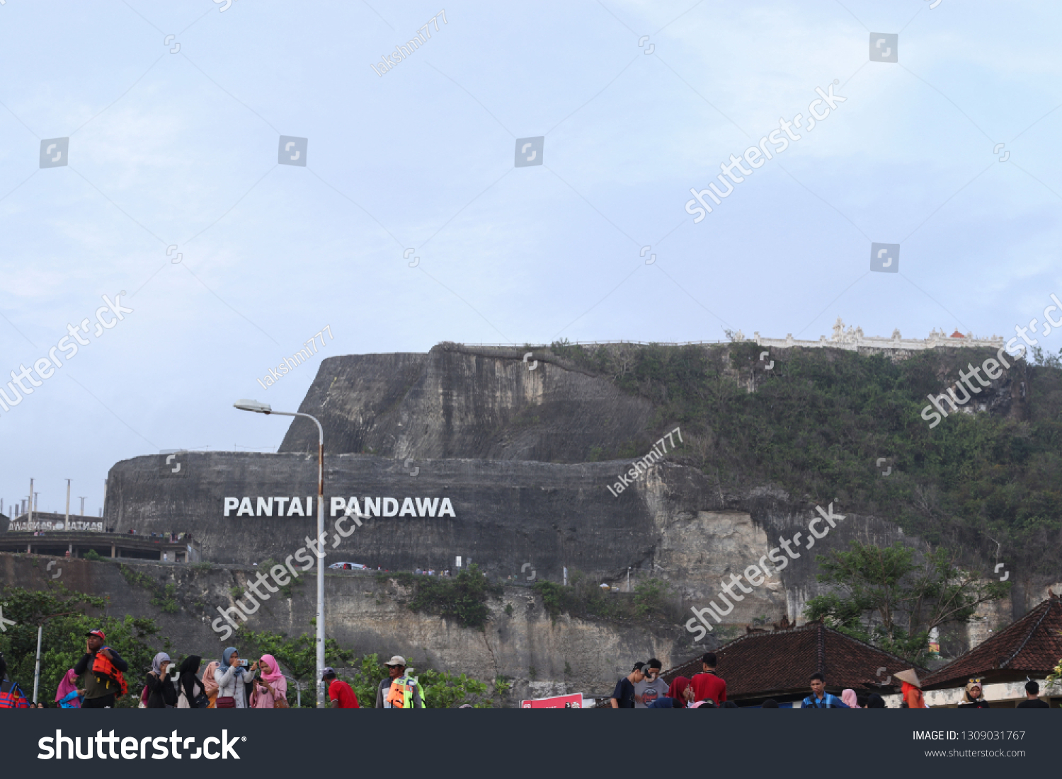 Detail Gambar Pantai Pandawa Bali Nomer 27