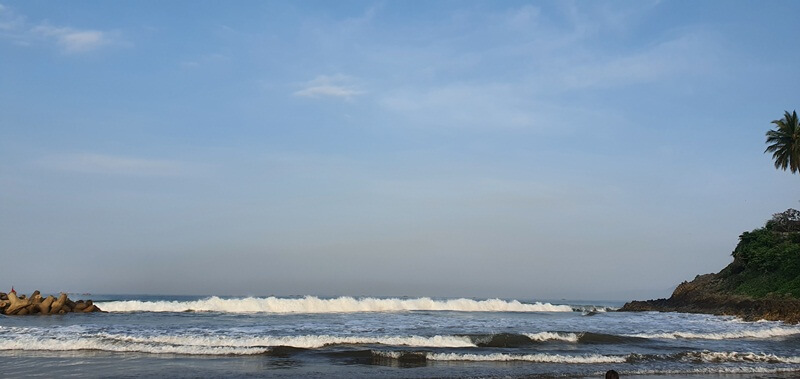 Detail Gambar Pantai Pelabuhan Ratu Nomer 24