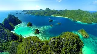 Detail Gambar Pantai Raja Ampat Nomer 9