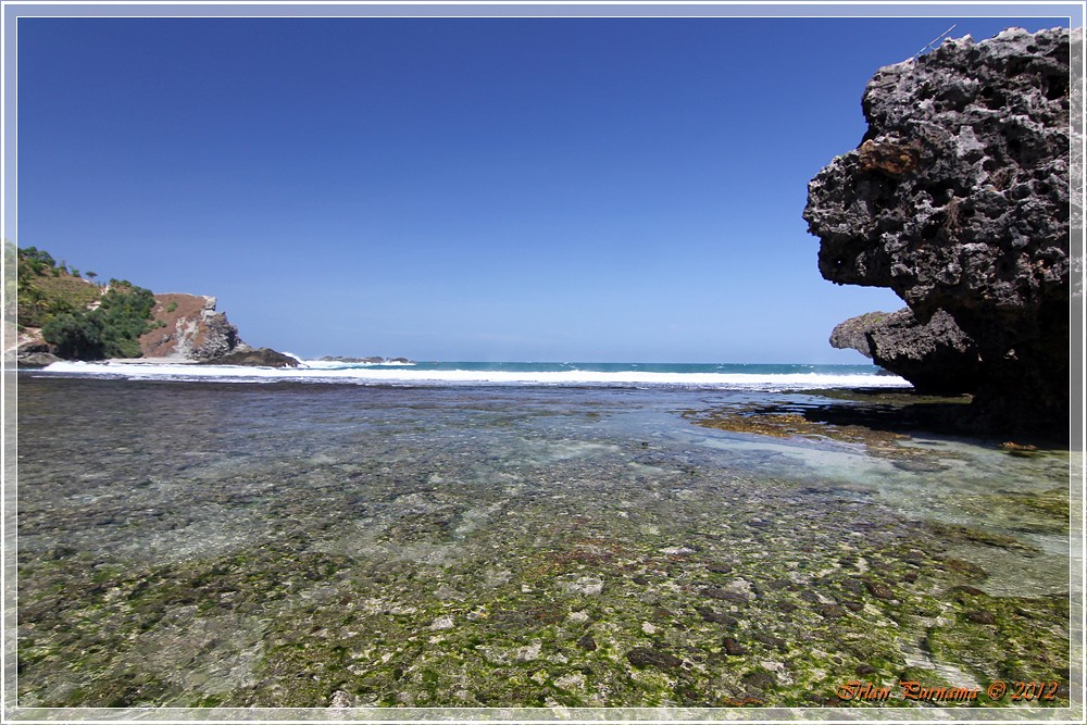 Detail Gambar Pantai Siung Nomer 43