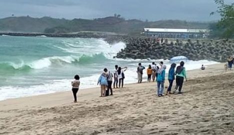 Detail Gambar Pantai Tambak Rejo Blitar Nomer 3