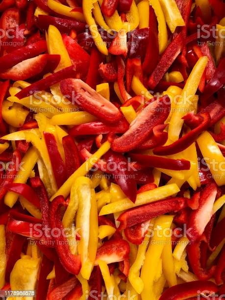 Detail Gambar Paprika Warna Kuning Nomer 25