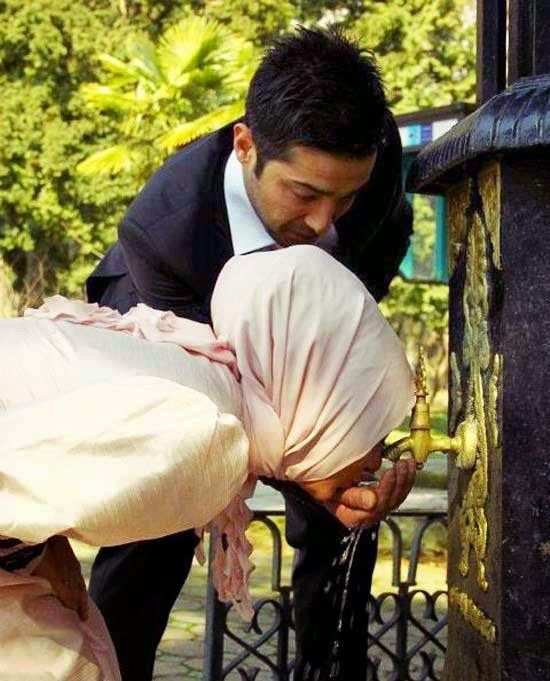 Detail Gambar Pasangan Muslim Romantis Nomer 32