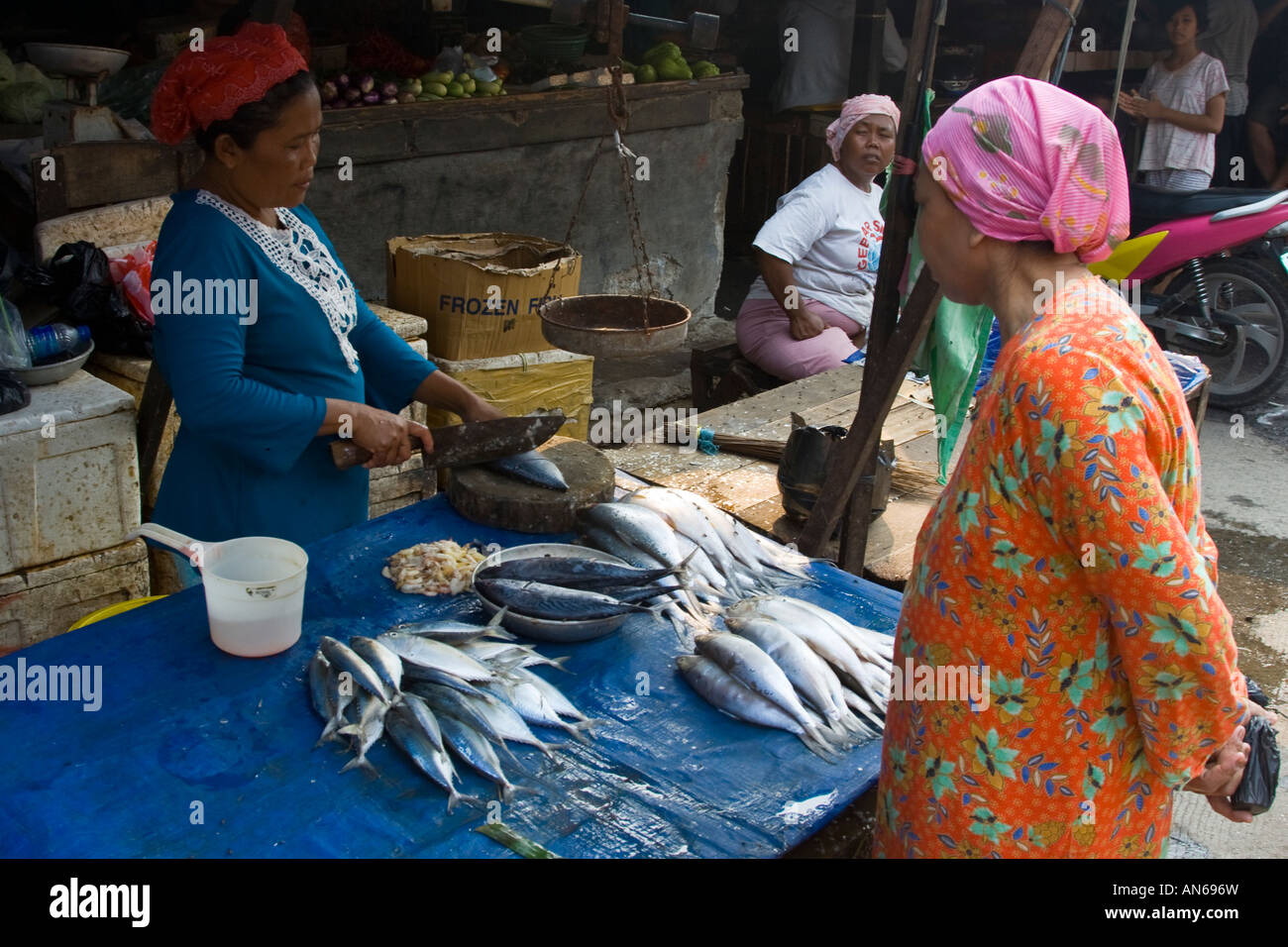 Detail Gambar Pasar Ikan Nomer 41