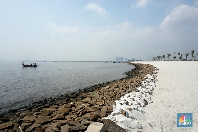 Detail Gambar Pasir Di Pinggir Pantai Nomer 28