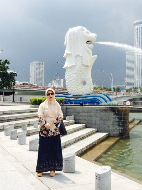 Detail Gambar Patung Merlion Nomer 33