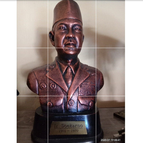 Detail Gambar Patung Soekarno Nomer 28