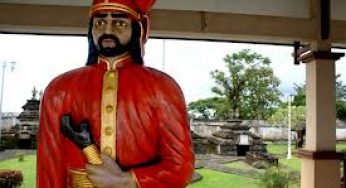 Detail Gambar Patung Sultan Hasanudin Nomer 12