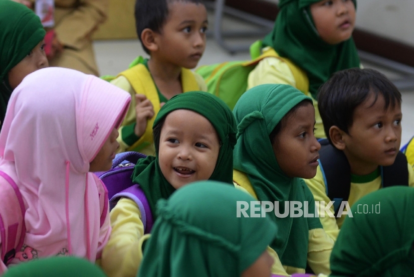 Detail Gambar Paud Dan Taman Kanak Kanak Nomer 37