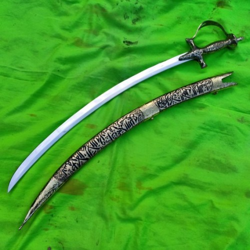 Detail Gambar Pedang Arab Nomer 9