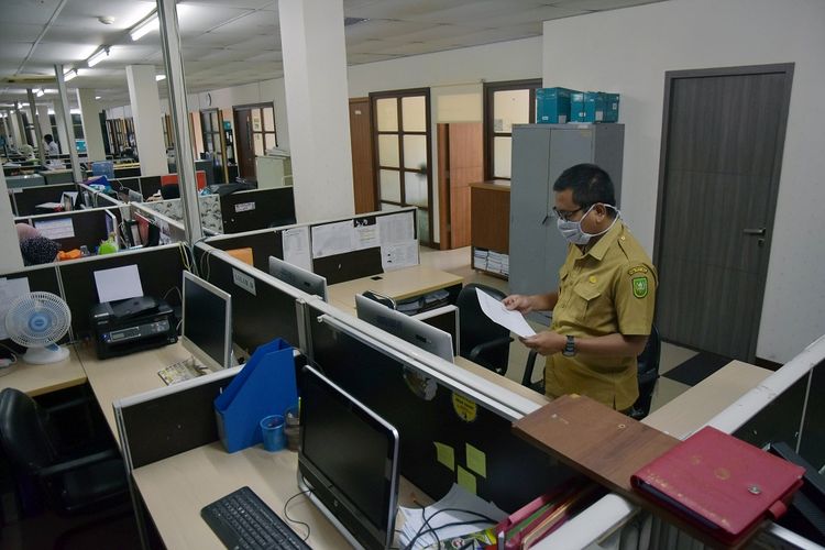 Detail Gambar Pegawai Negeri Sipil Kantor Nomer 4