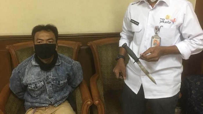 Detail Gambar Pegawai Sendiri Nomer 13