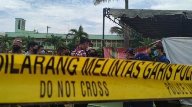 Detail Gambar Pegawai Sendiri Nomer 18